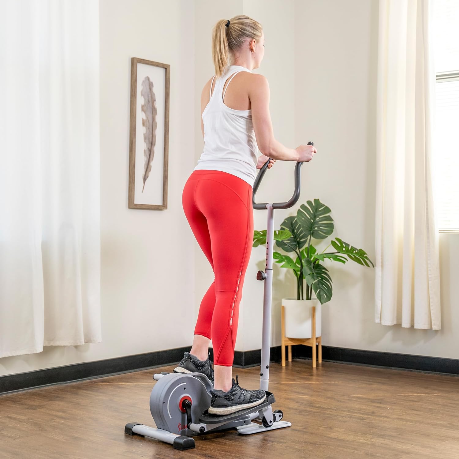 Sunny Health & Fitness Vélo Elliptique sous Bureau, Exerciceur Portable Assis ou Debout pour Personnes Âgées, à Domicile ou au Bureau, Option de Guidon, Band de Résistance ou Accès à l'App SunnyFit Charcoal